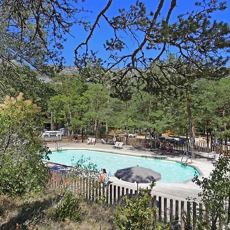 Huttopia Gorges Du Verdon キャンプ場