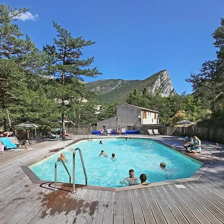 キャンプ場 Huttopia Gorges Du Verdon 4*